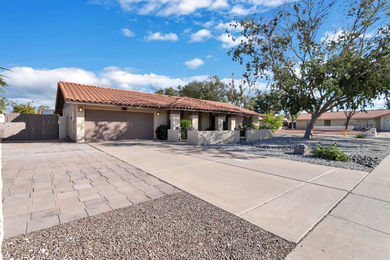 438 Marconi Avenue - Photo 1
