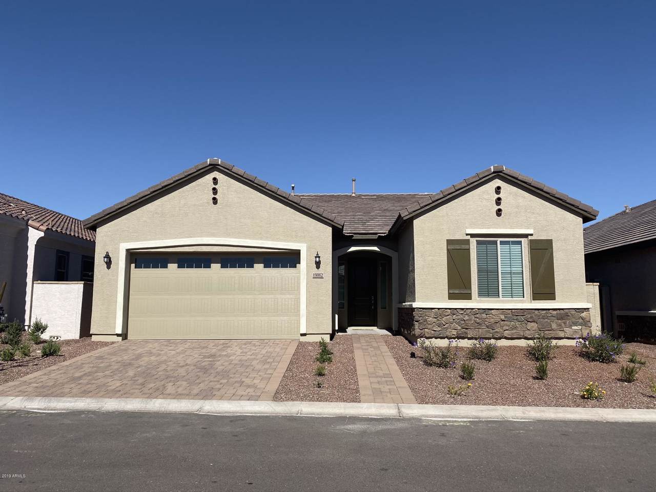 19862 Glenrosa Avenue - Photo 1