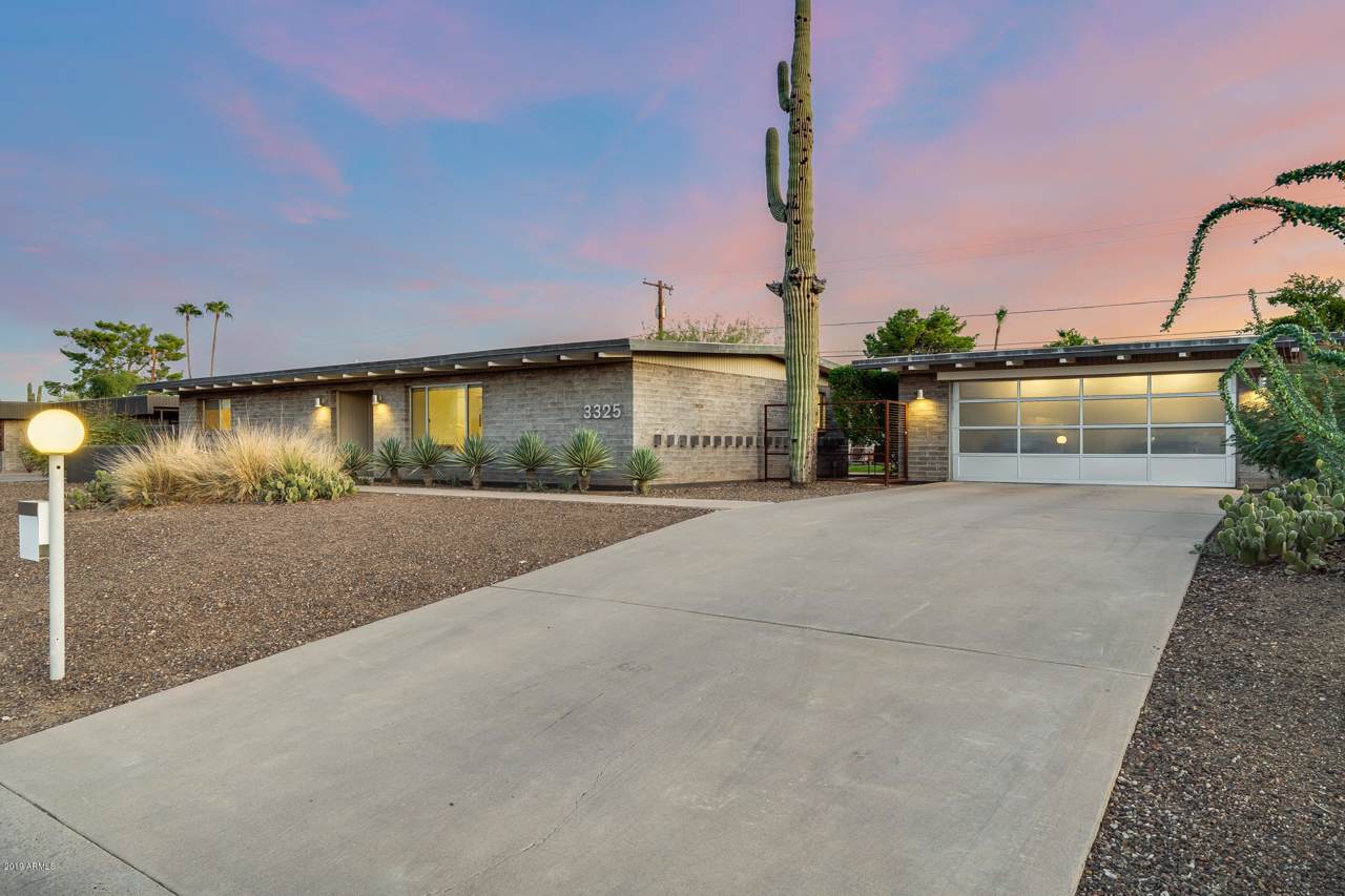3325 Turquoise Avenue - Photo 1