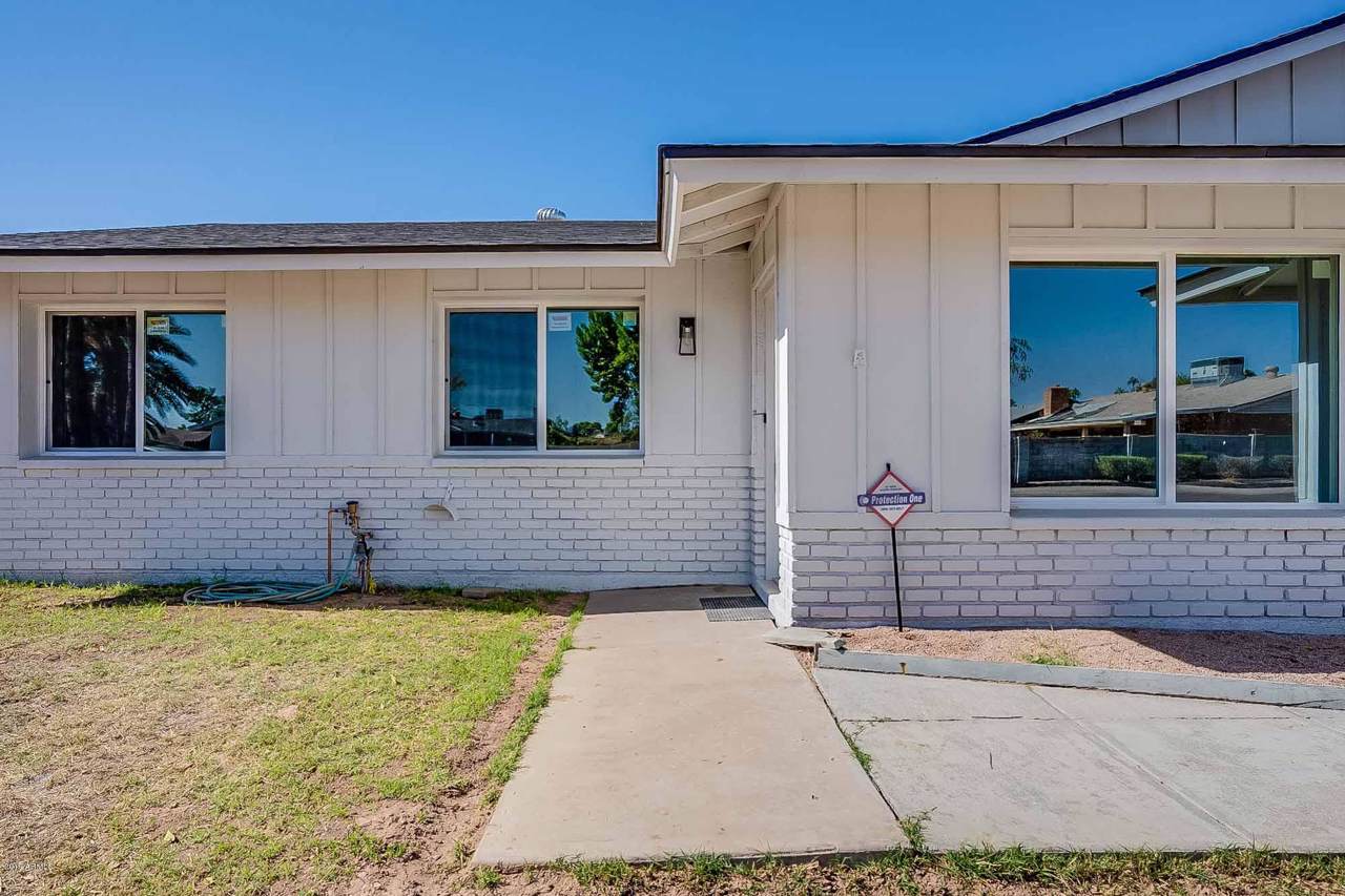 5218 Clark Drive - Photo 1