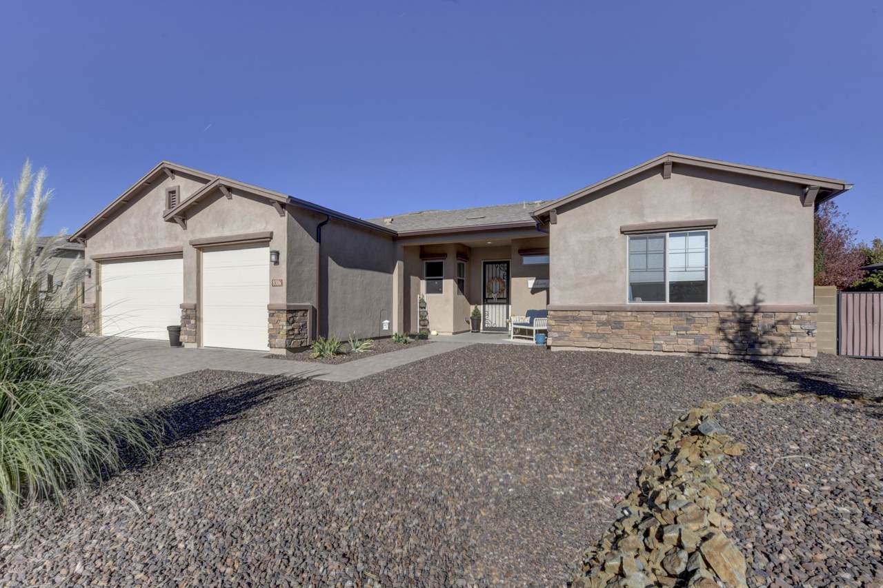 8306 View Crest - Photo 1