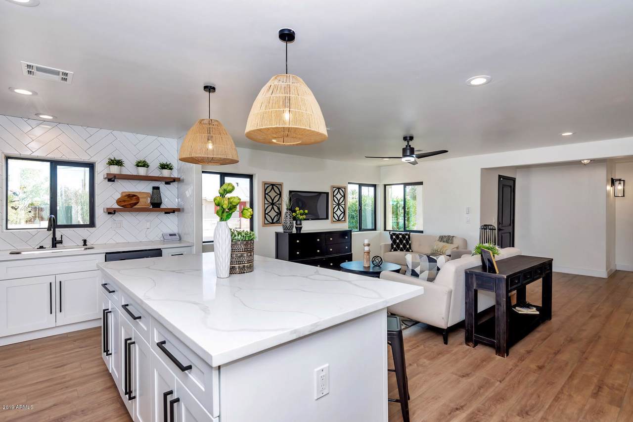 1452 Sheridan Street - Photo 1