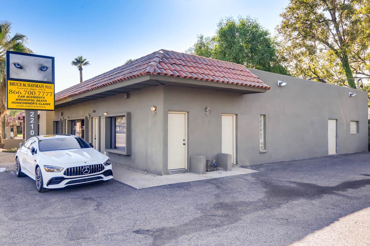 2210 7TH Street - Photo 1