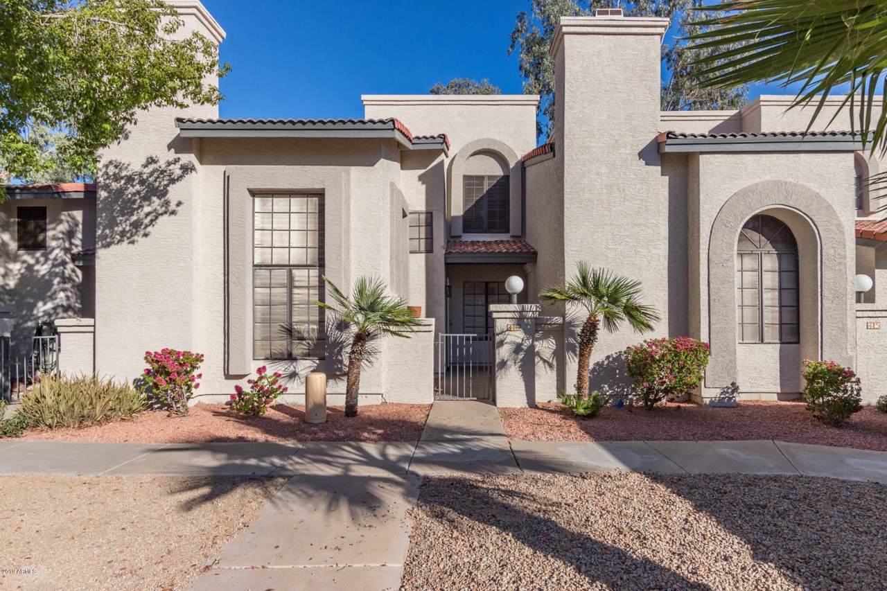 1718 Longmore - Photo 1