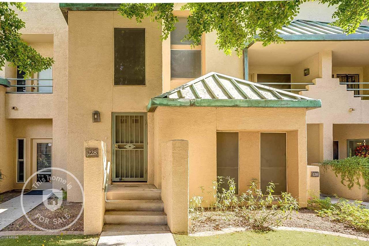 101 7TH Street - Photo 1