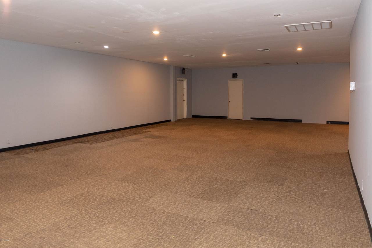 4660 Thomas Road - Photo 1