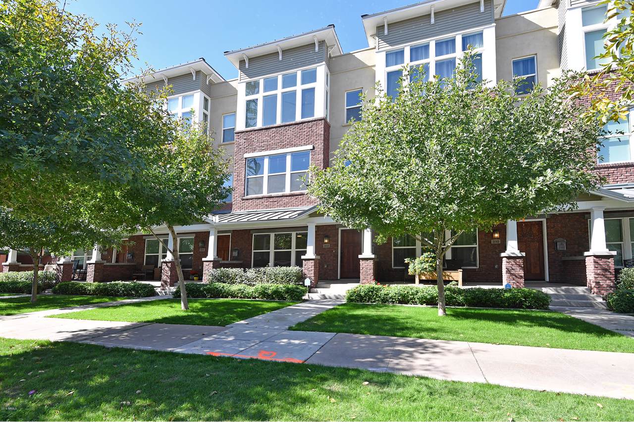 808 3RD Avenue - Photo 1