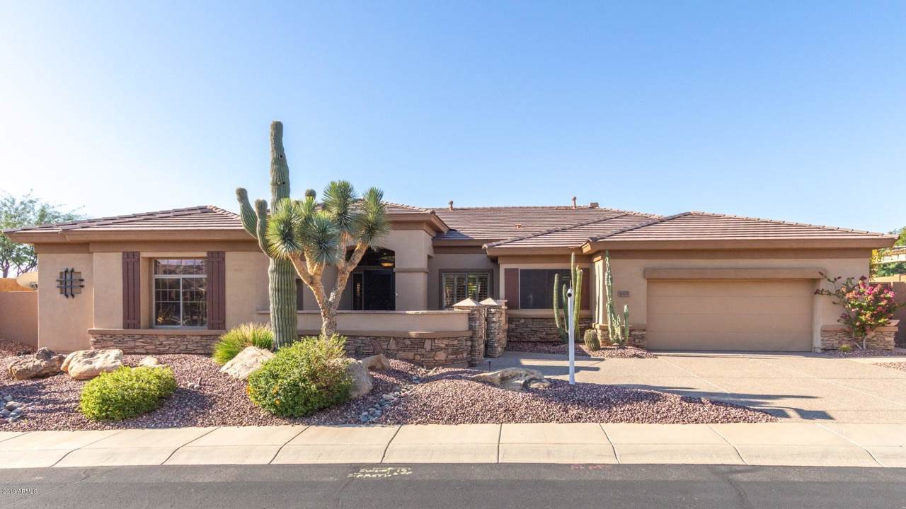 41904 Oakland Court - Photo 1