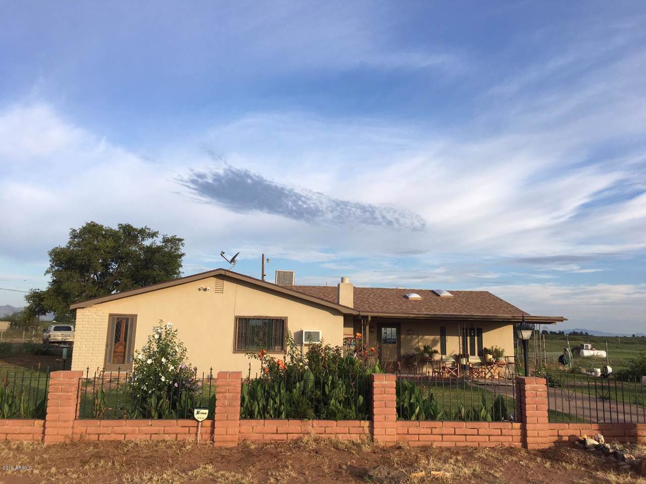 3320 Triple G Lane - Photo 1