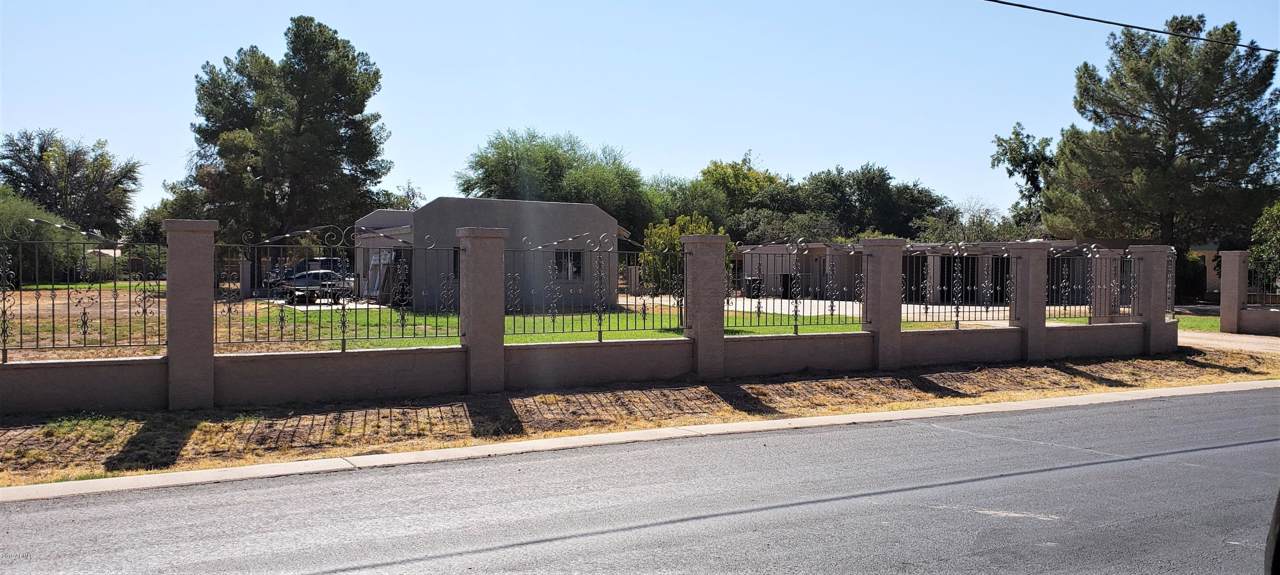 12423 71ST Street - Photo 1