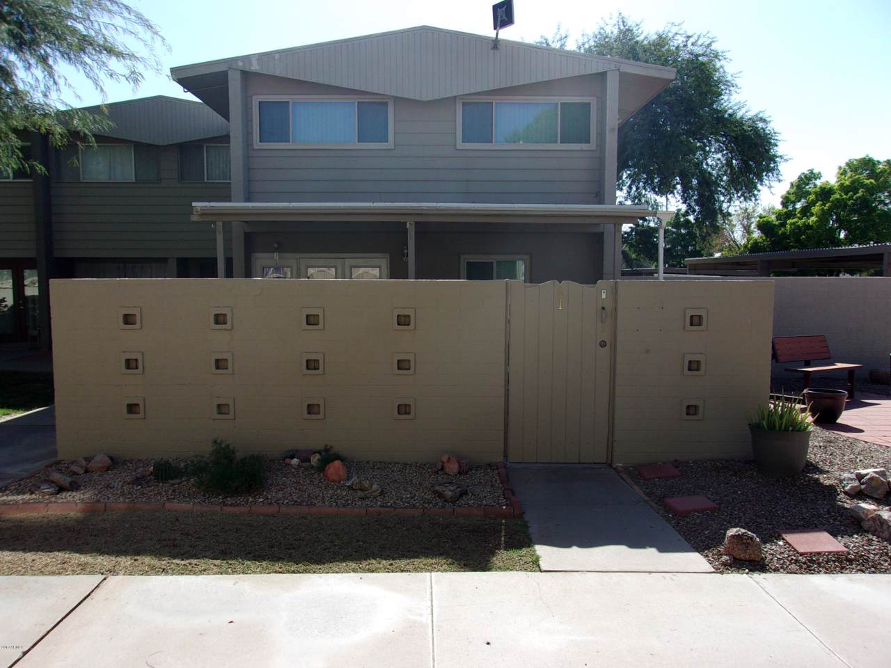 815 Hayden Road - Photo 1