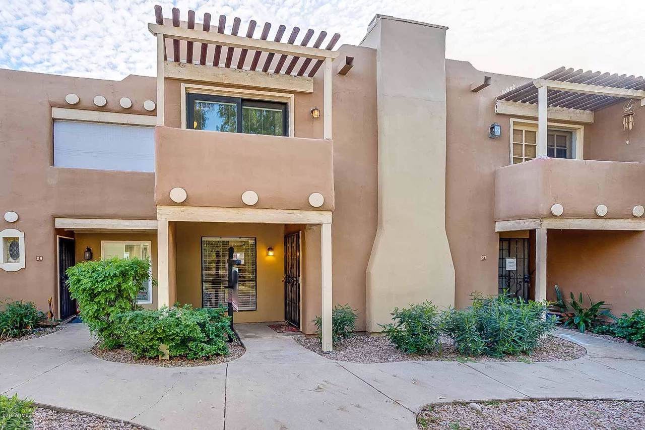 1425 Desert Cove Avenue - Photo 1