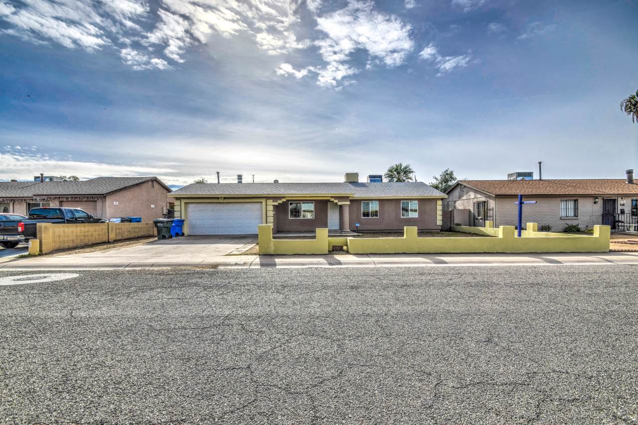 8607 Amelia Avenue - Photo 1