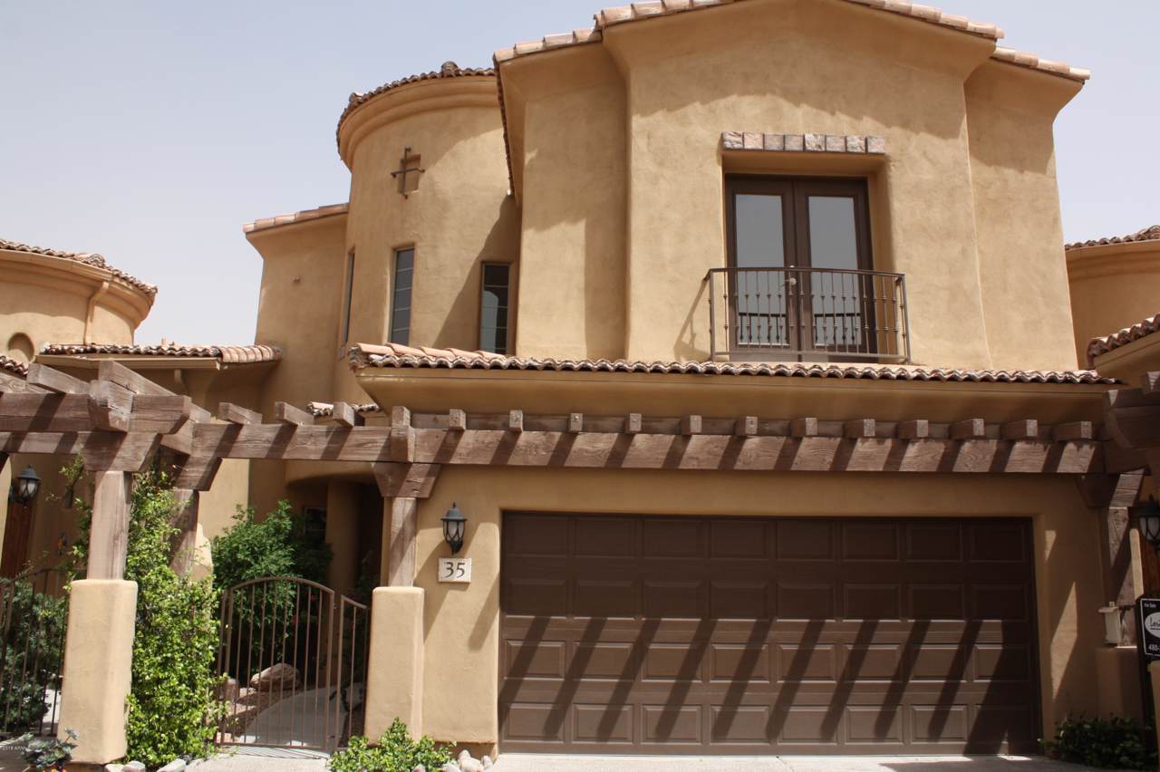 5370 Desert Dawn Drive - Photo 1
