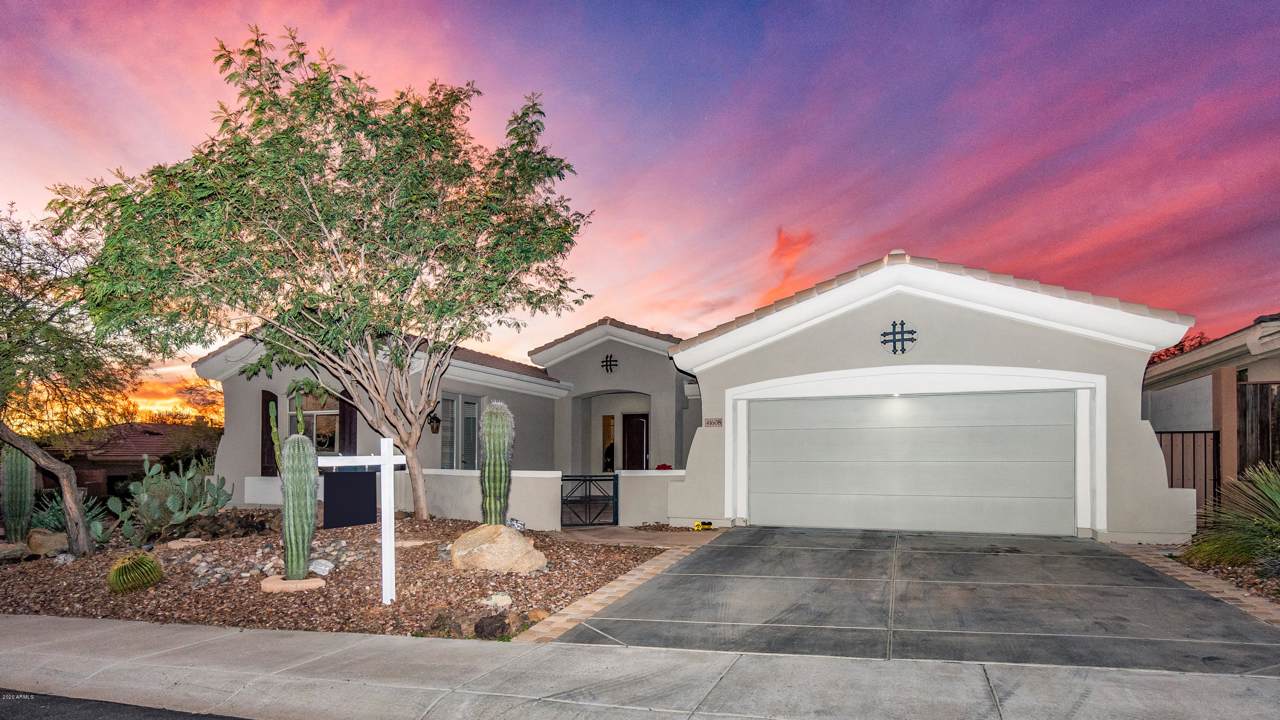 41608 Shadow Creek Way - Photo 1