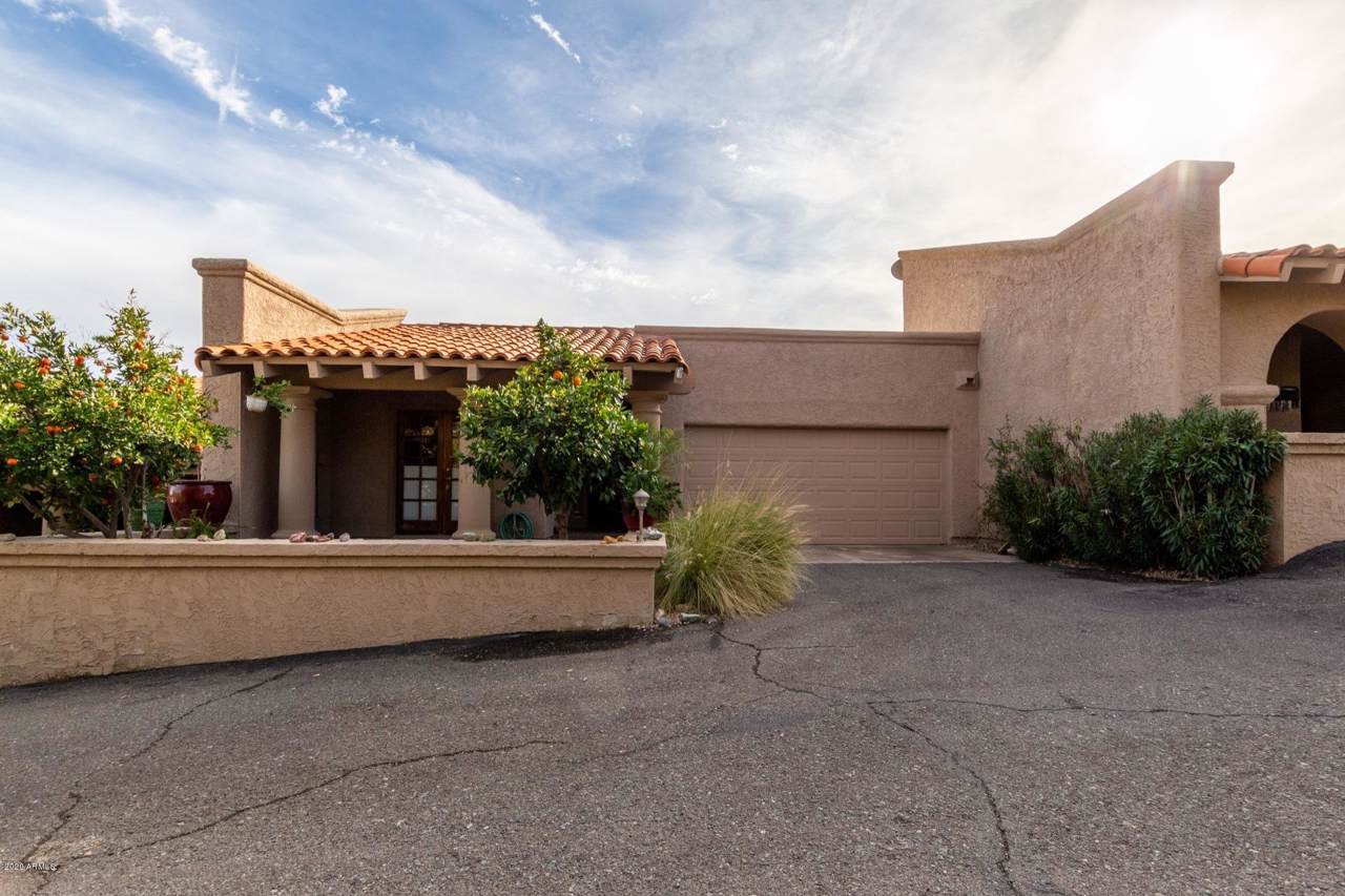 37300 Tom Darlington Drive - Photo 1