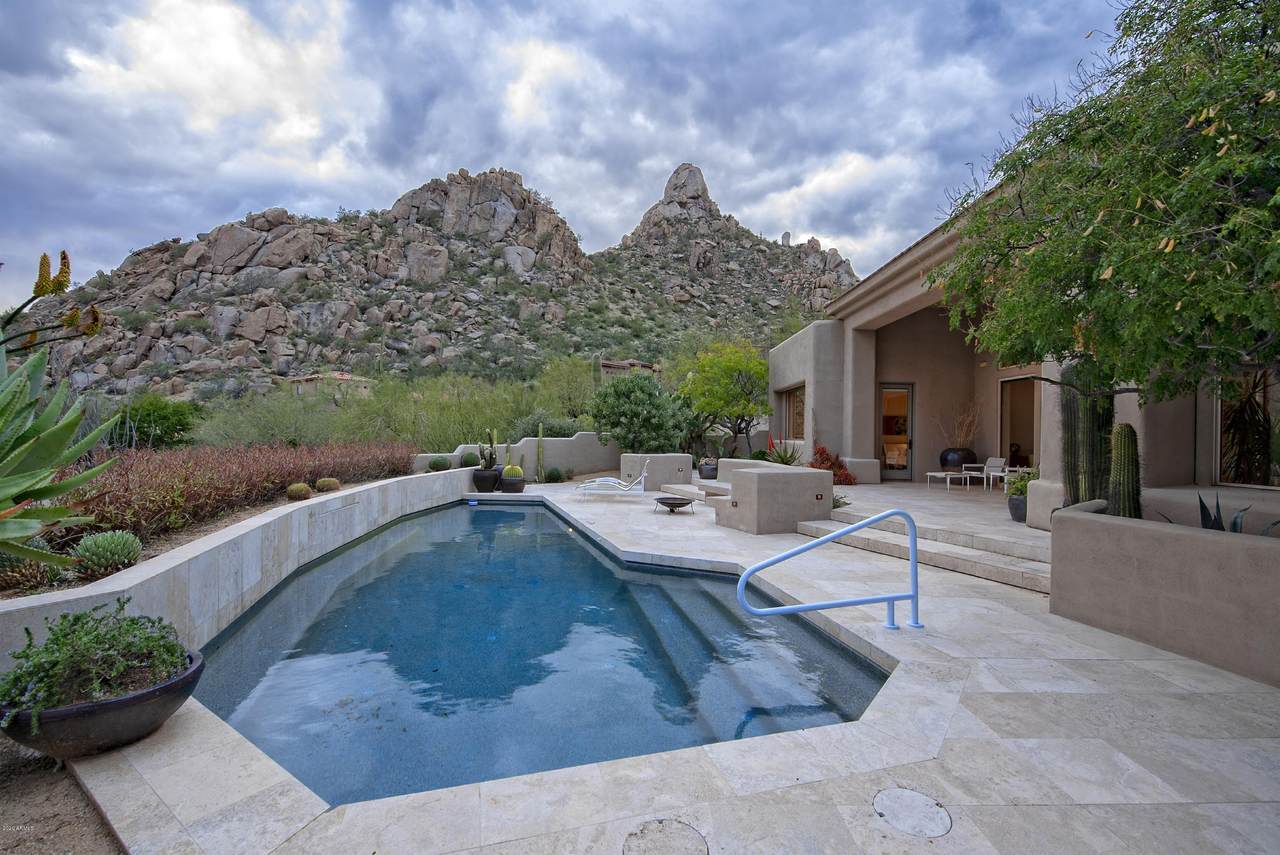10040 Happy Valley Road - Photo 1