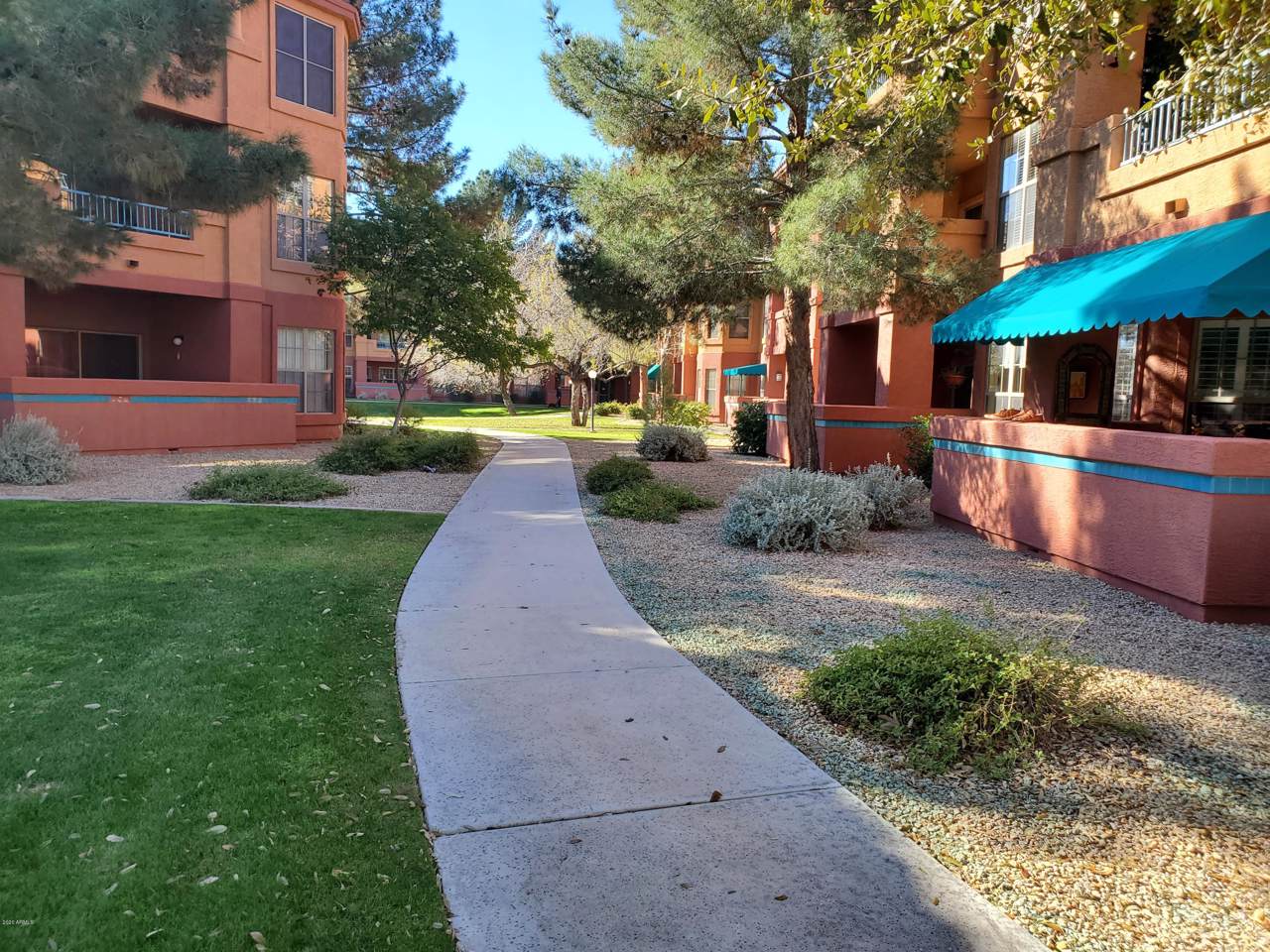 14950 Mountain View Boulevard - Photo 1