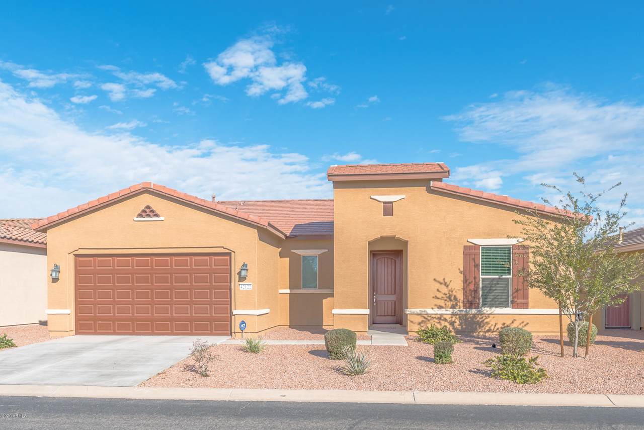 42122 Solitare Drive - Photo 1
