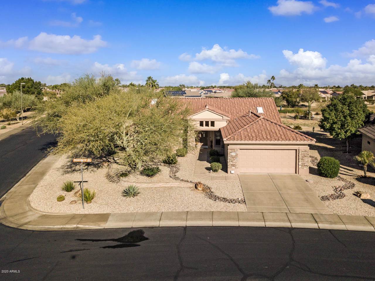 15186 Woodridge Drive - Photo 1