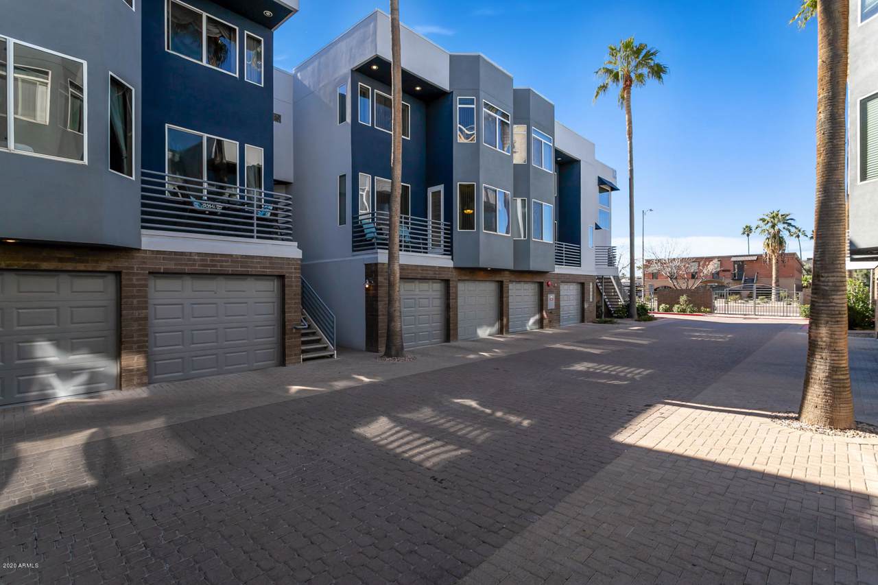 3633 3RD Avenue - Photo 1