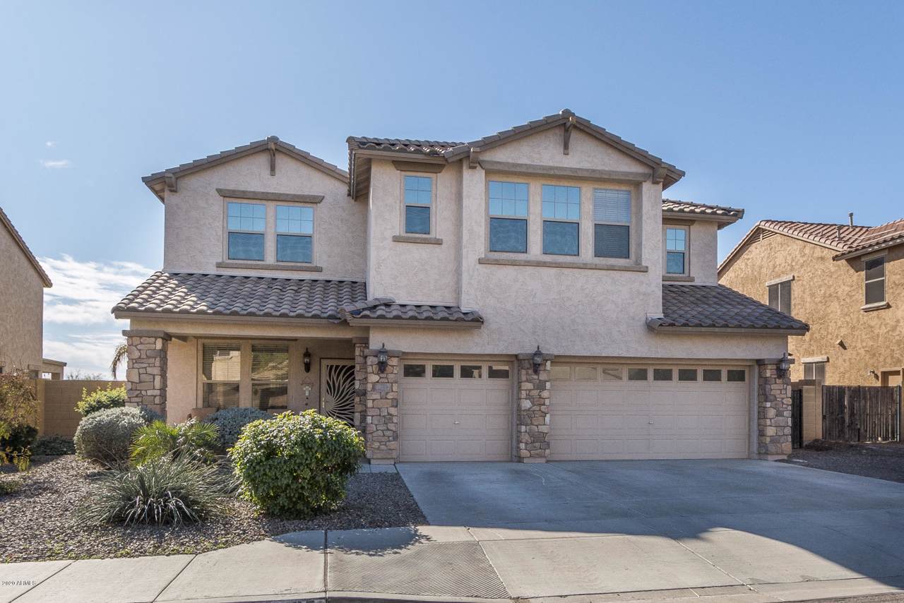 18127 Golden Lane - Photo 1