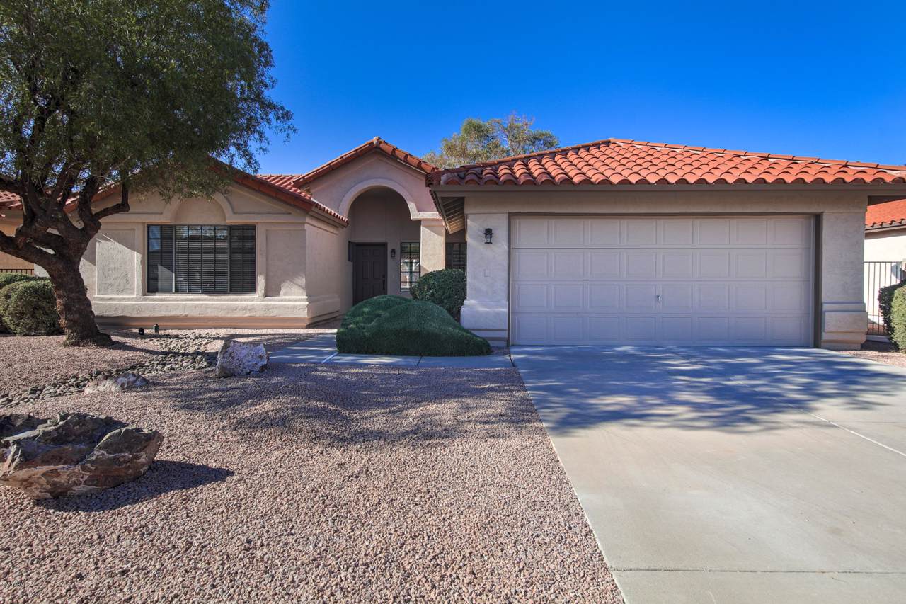 25254 Cloverland Drive - Photo 1