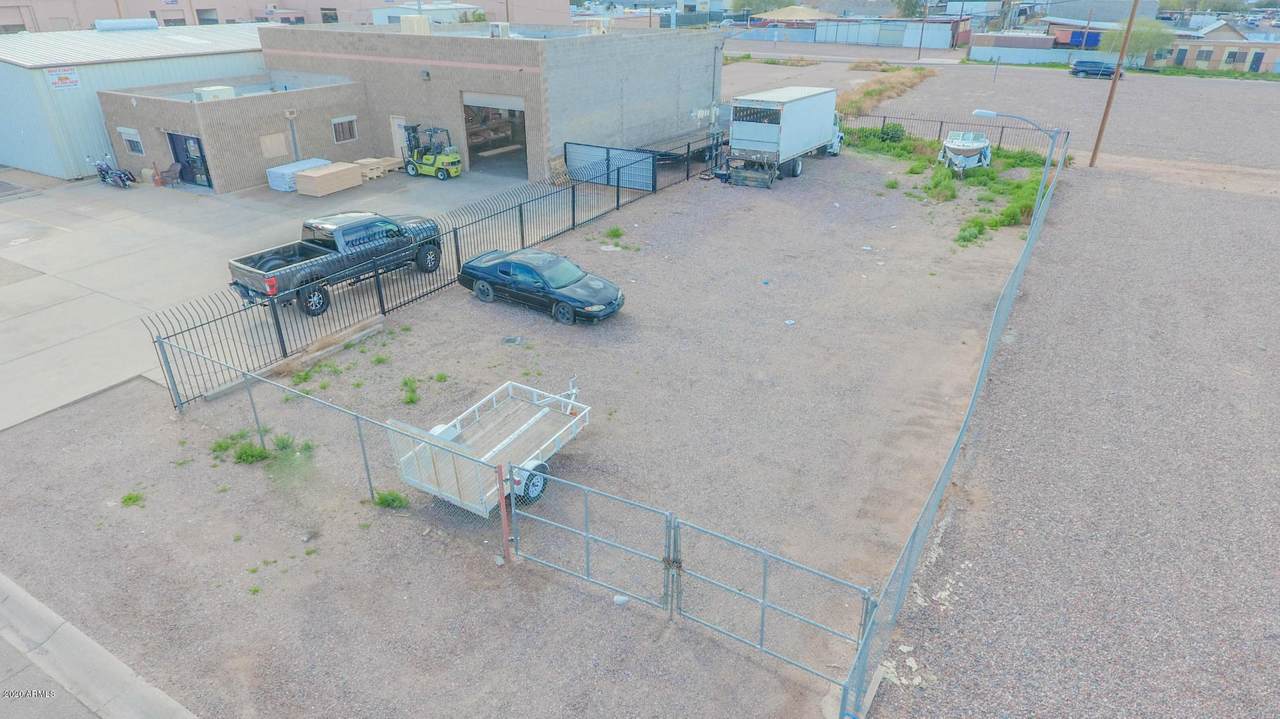 2318 15TH Place - Photo 1