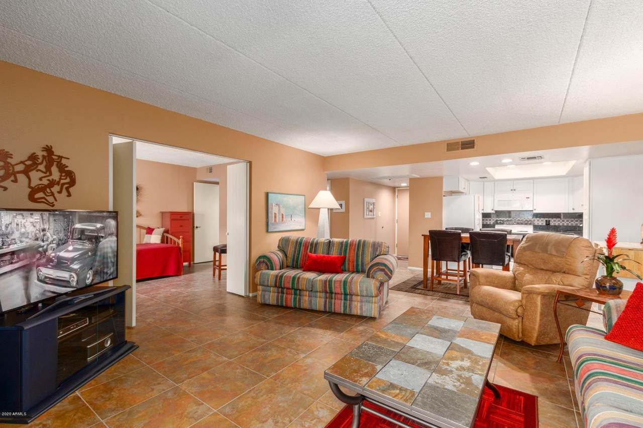 7830 Camelback Road - Photo 1