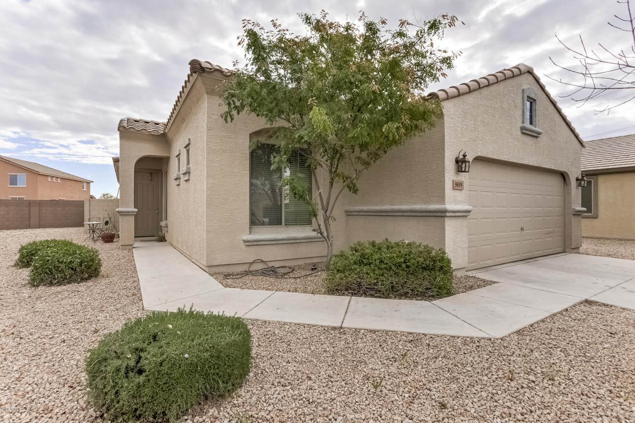 5019 100TH Drive - Photo 1