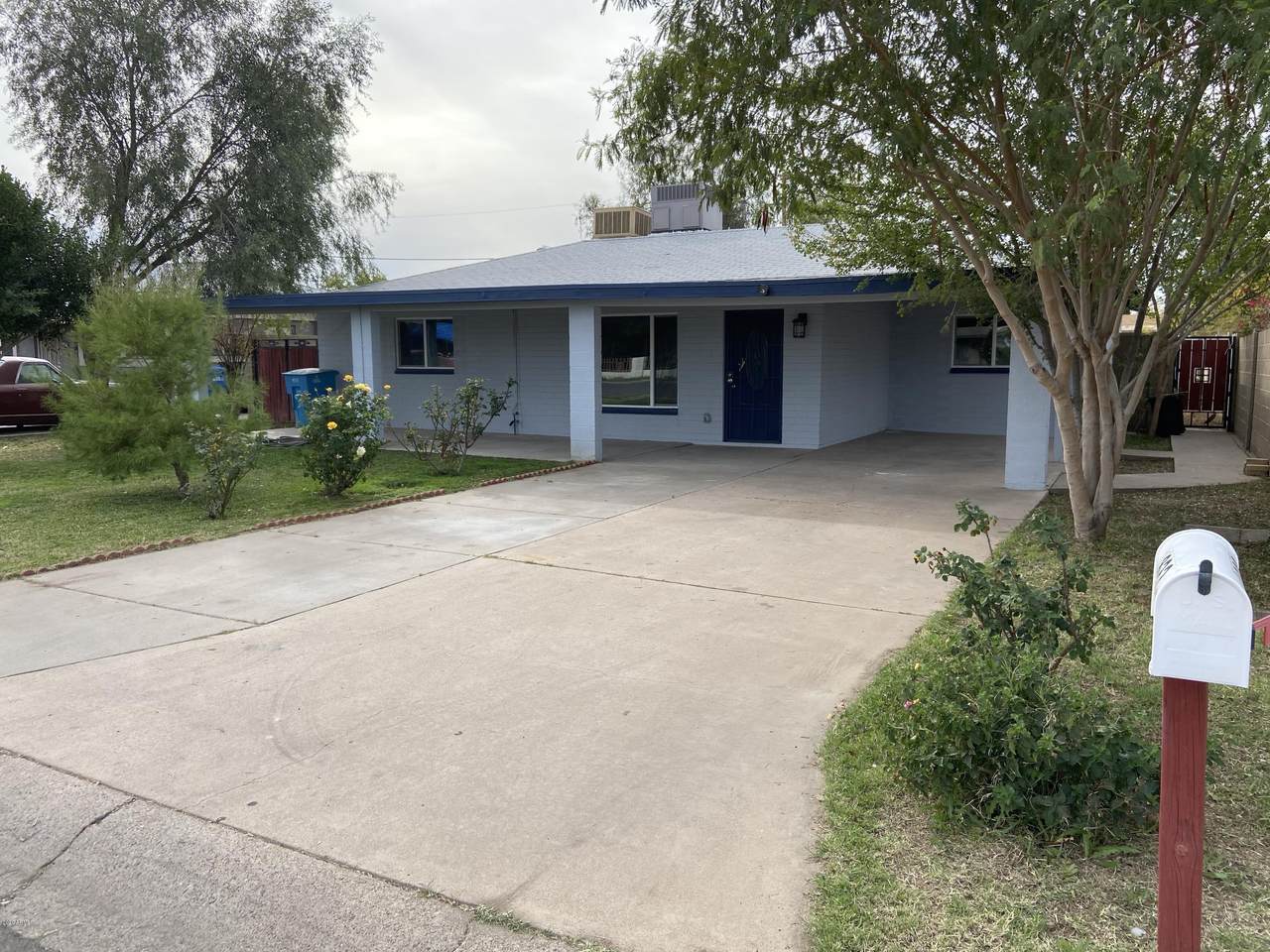 6822 5TH Avenue - Photo 1