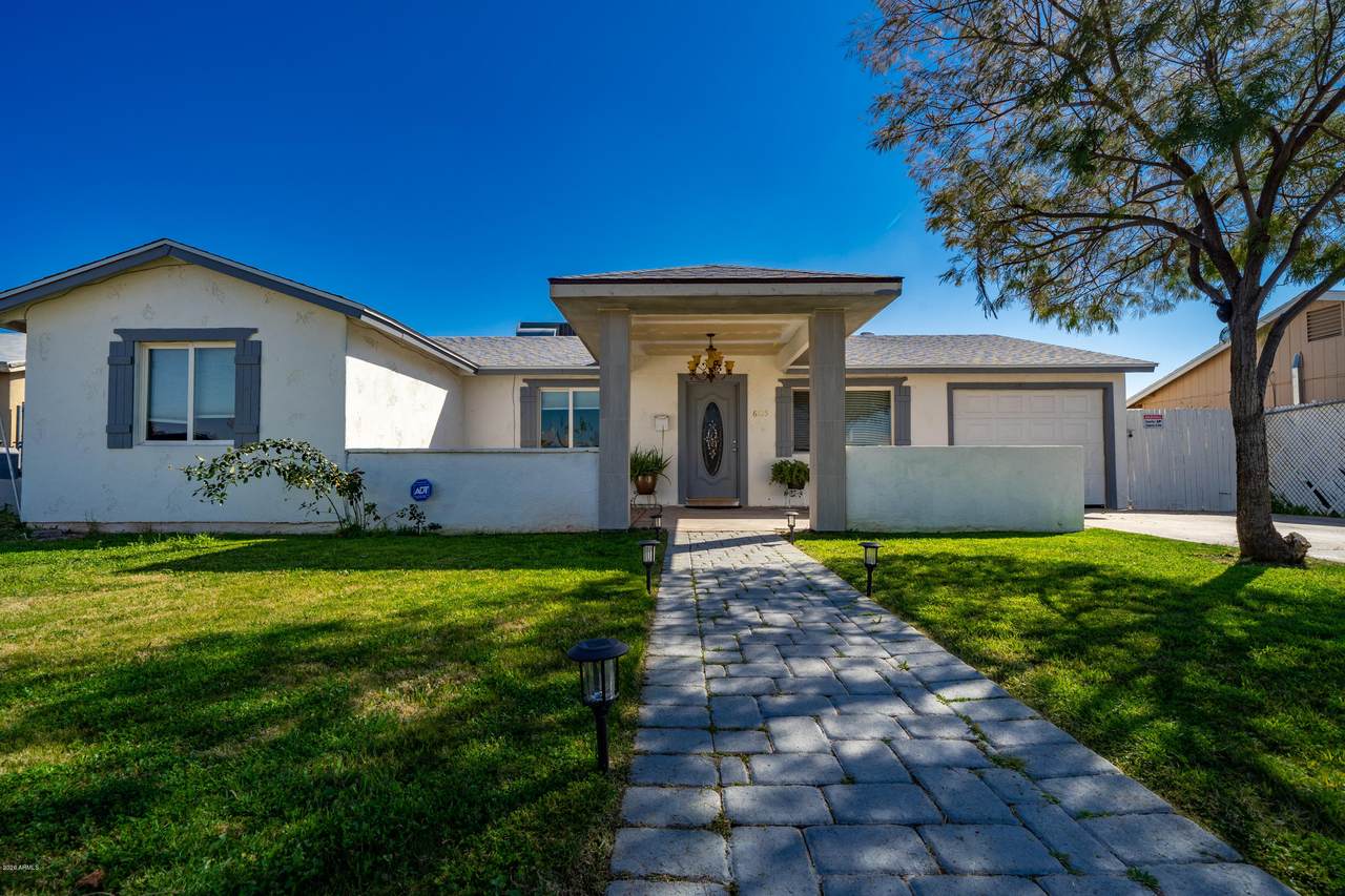 6135 Berkeley Road - Photo 1
