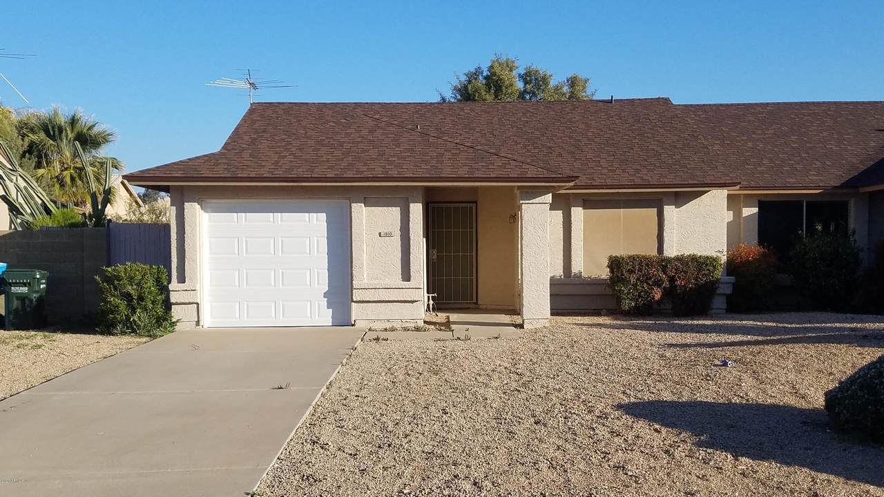 1910 Grandview Drive - Photo 1