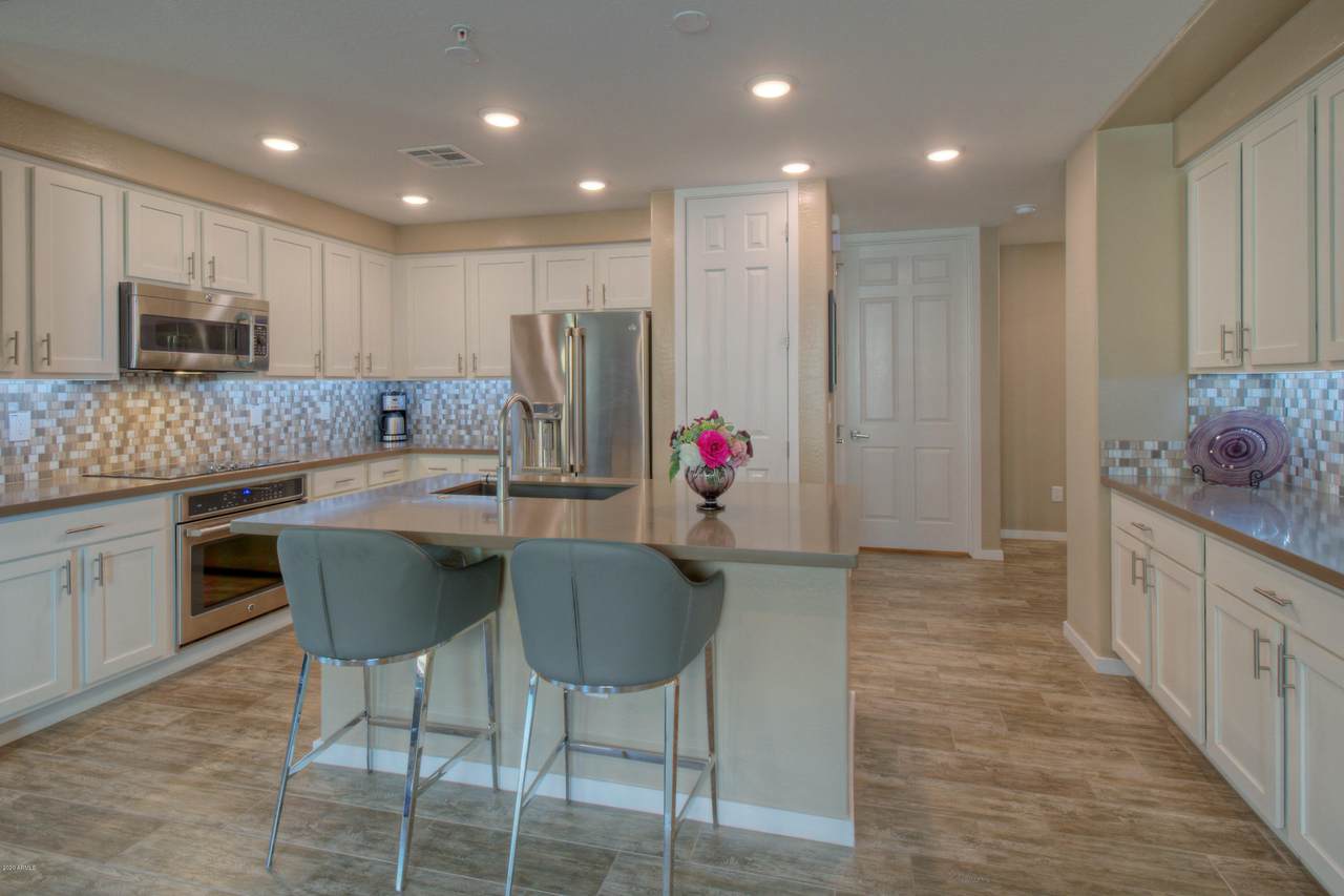 250 Queen Creek Road - Photo 1