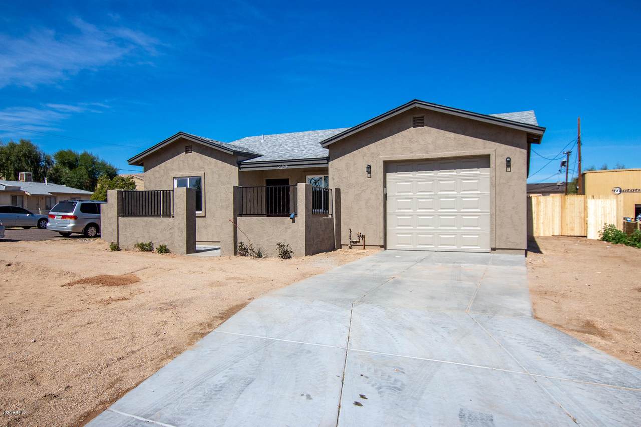 2130 Sweetwater Avenue - Photo 1
