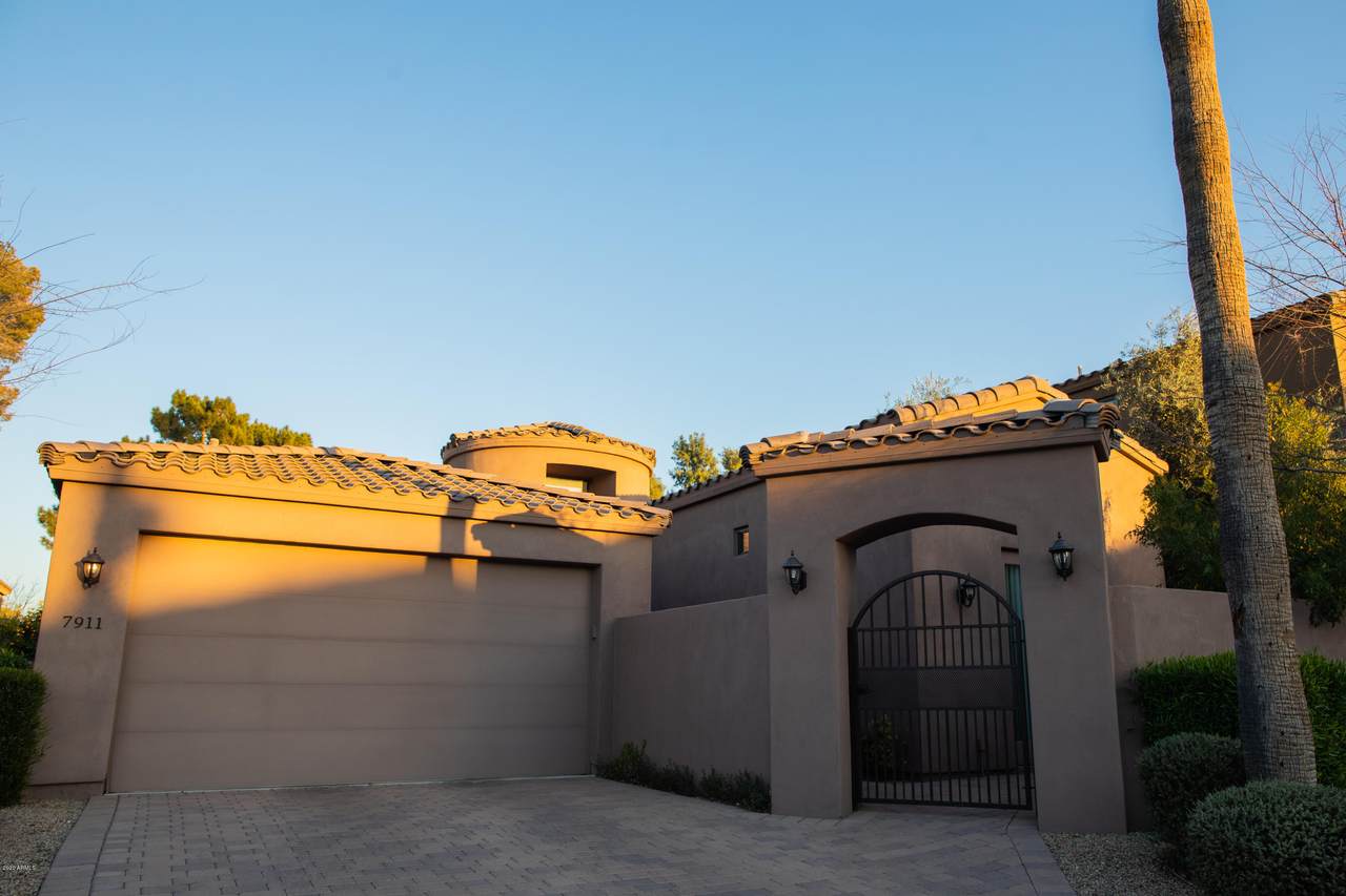 7911 16TH Drive - Photo 1