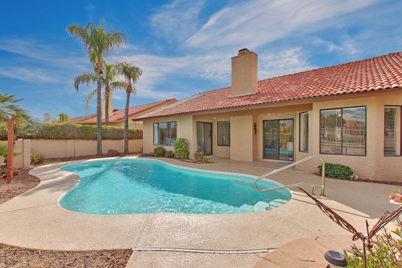 5320 Glencove Street - Photo 1