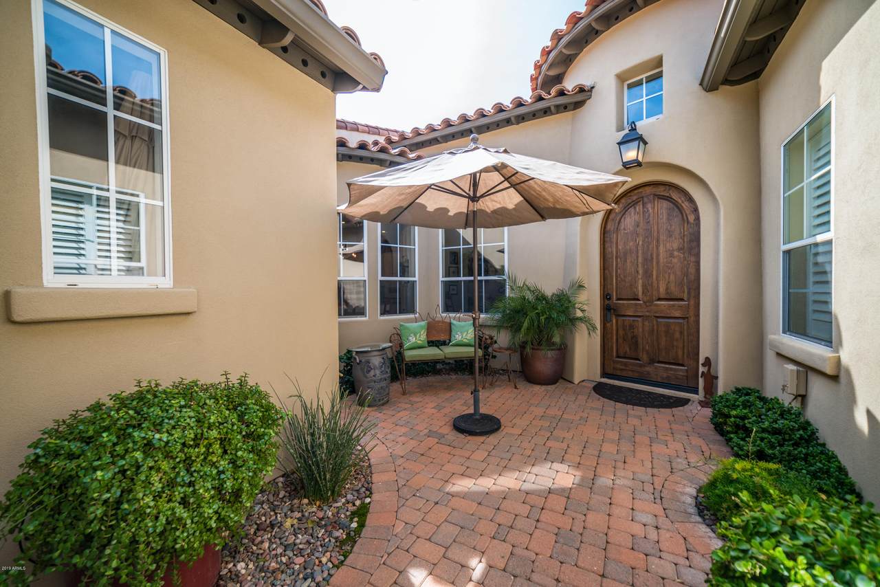 8881 Flathorn Drive - Photo 1