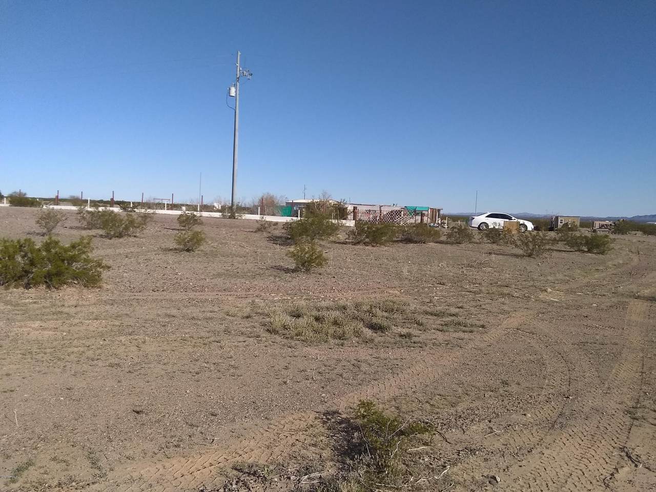 43306 Desert Lane - Photo 1