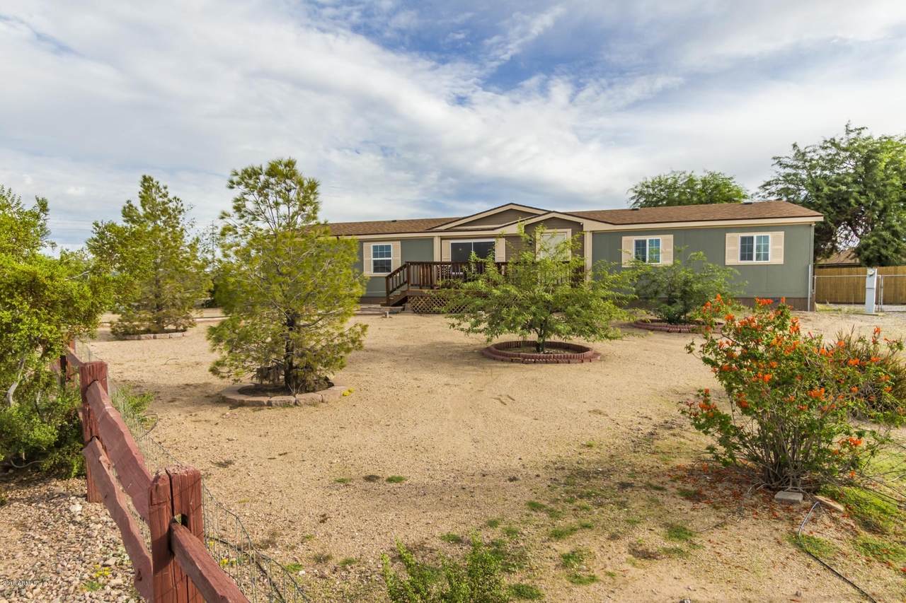 26505 160TH Avenue - Photo 1