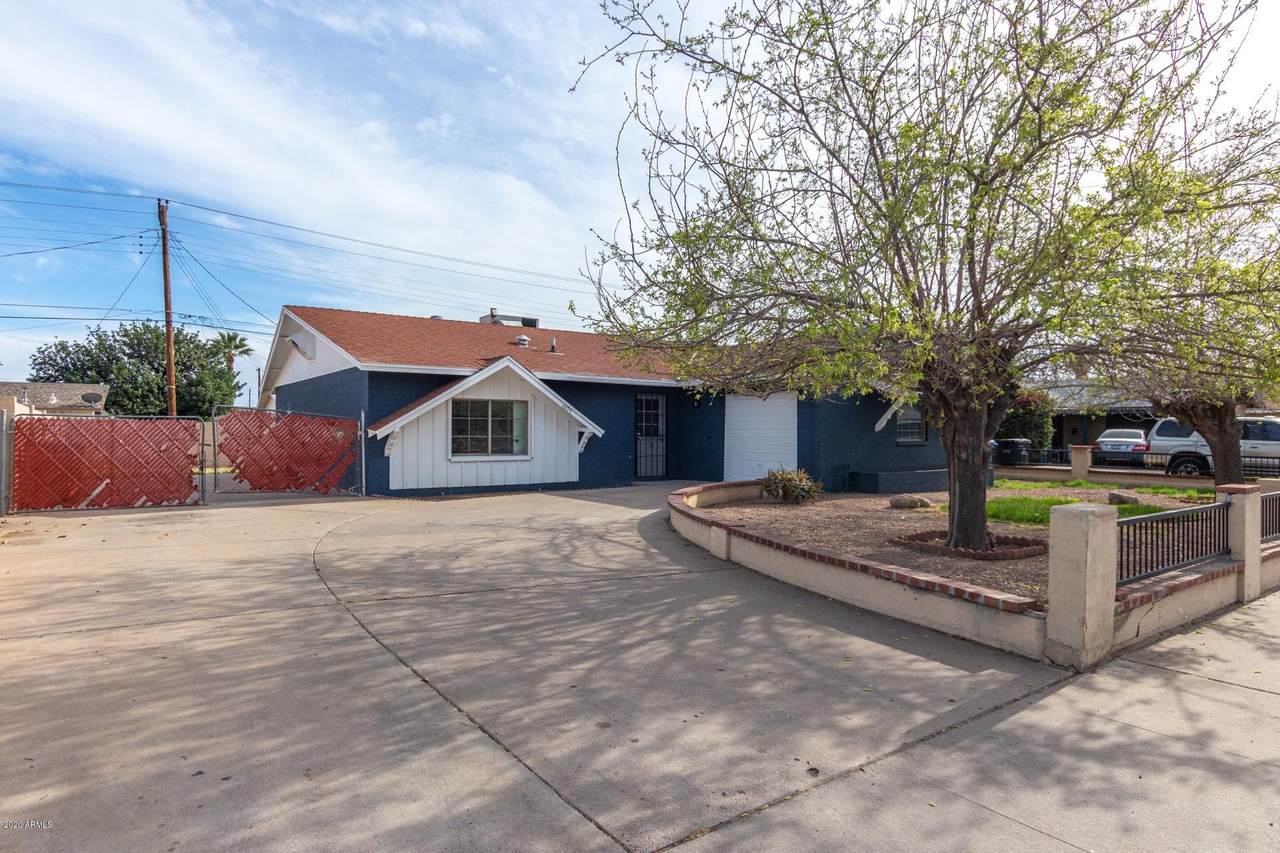 6033 Pinchot Avenue - Photo 1