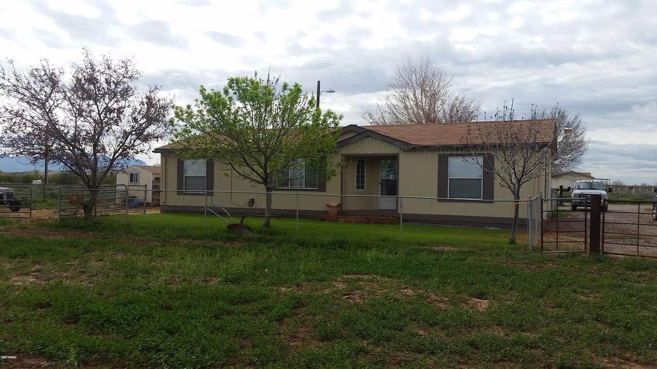 2683 Cornman Road - Photo 1
