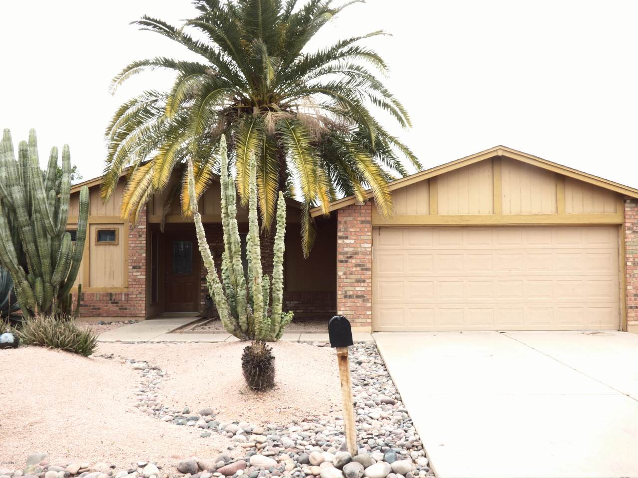 1608 Los Arboles Place - Photo 1