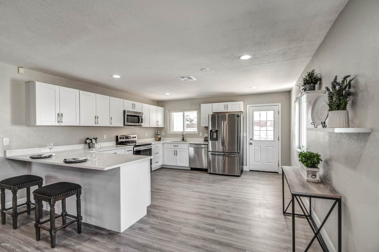 1109 Gary Street - Photo 1