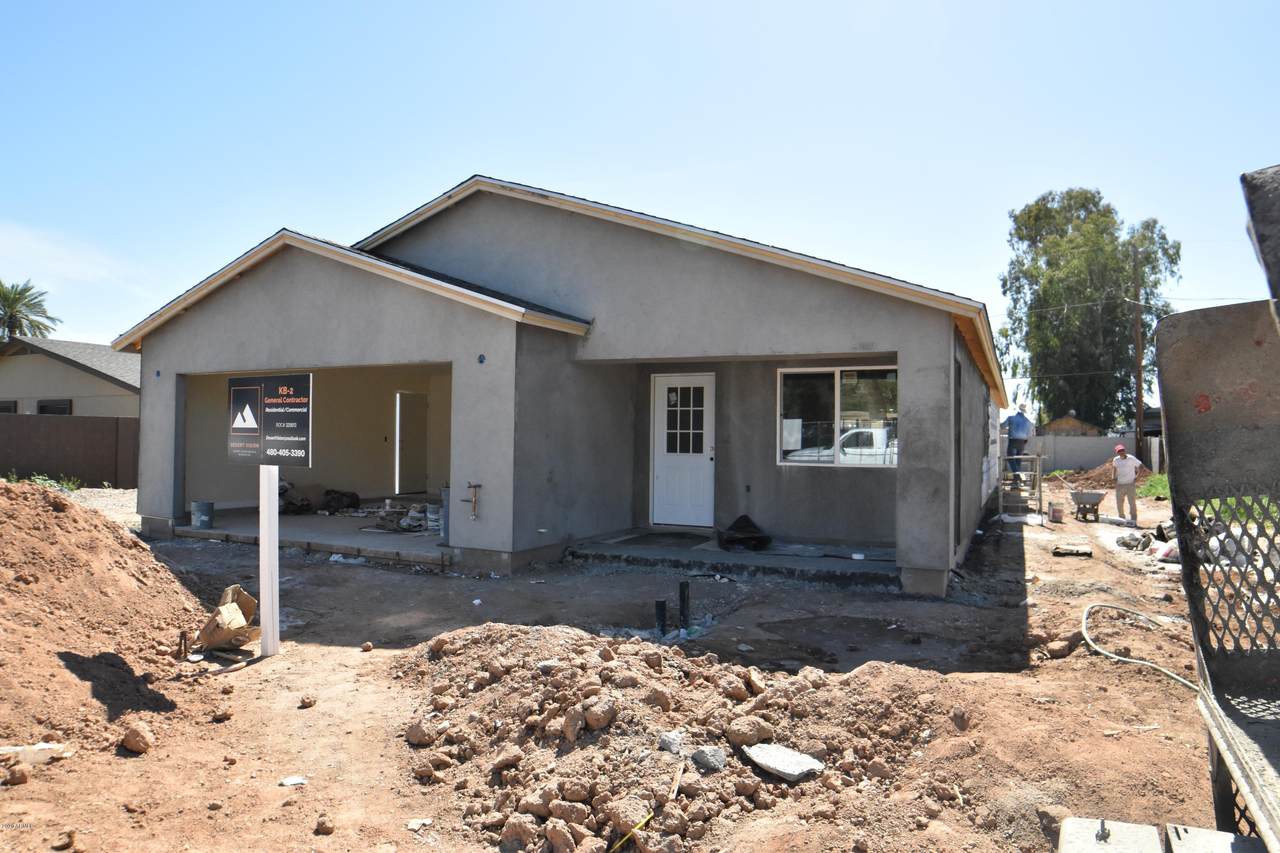 1811 Sheridan Street - Photo 1