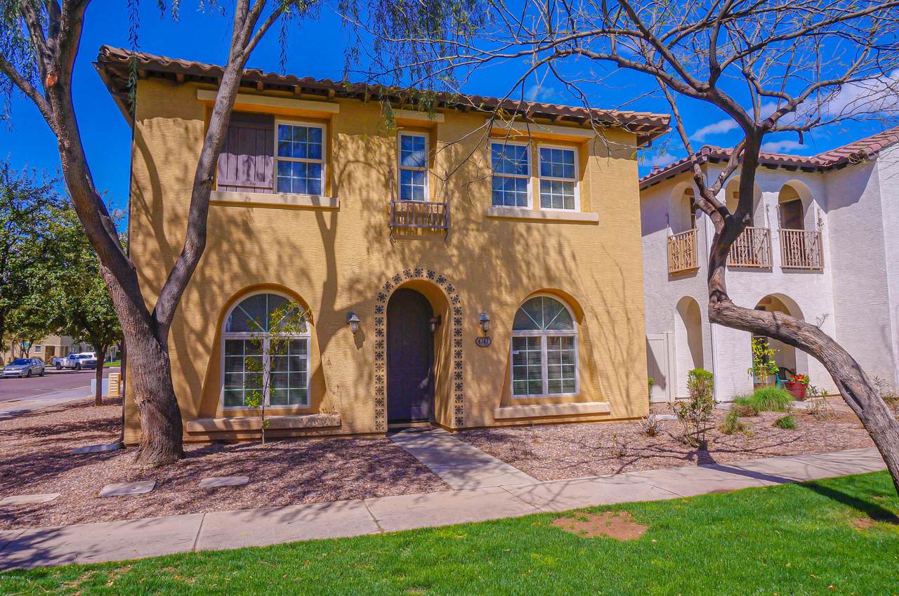 4747 Woodside Way - Photo 1