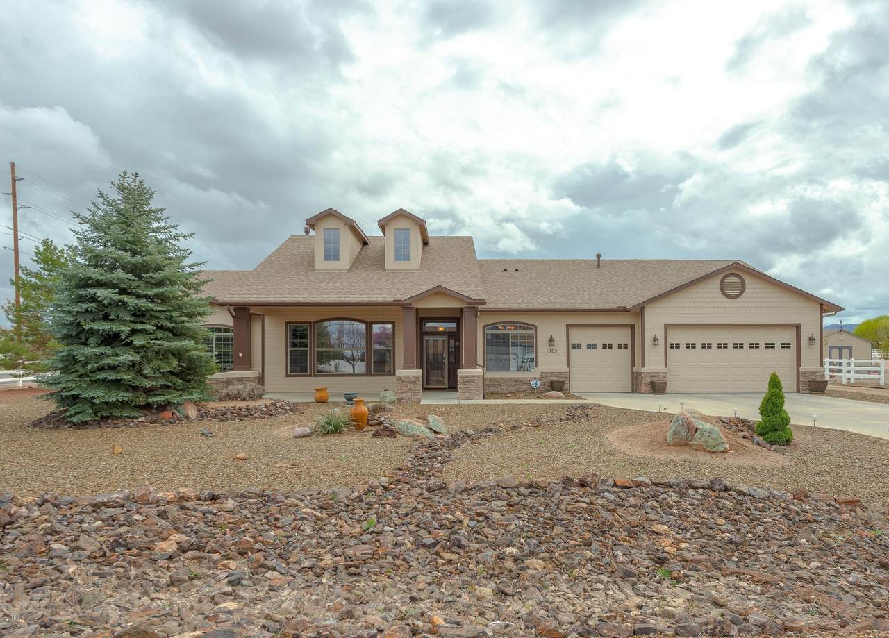 1005 Talia Way - Photo 1