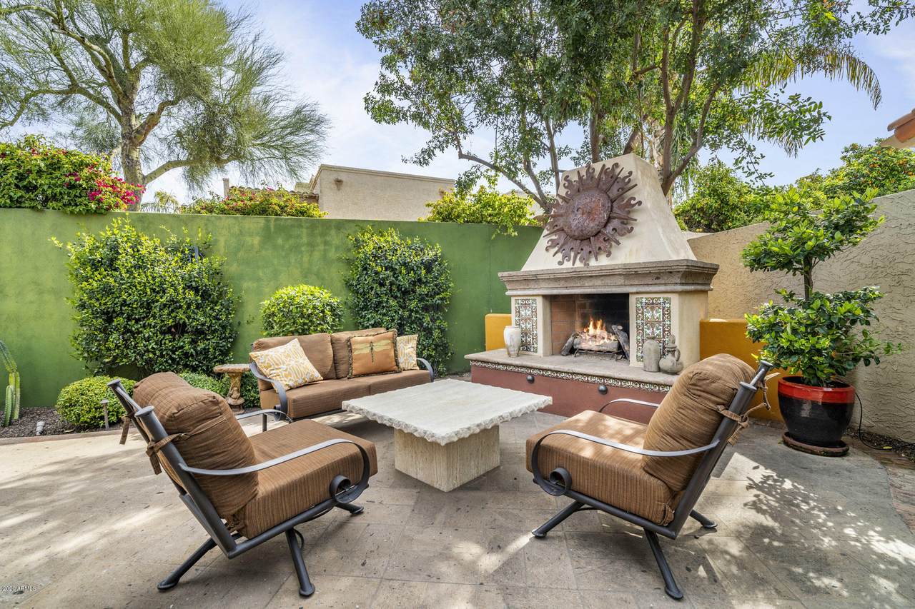 8543 84TH Street - Photo 1