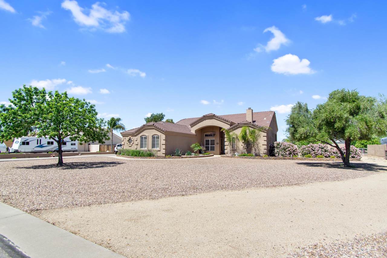 2512 Arrowhead Trail - Photo 1 2512 Arrowhead Trail - Photo 1