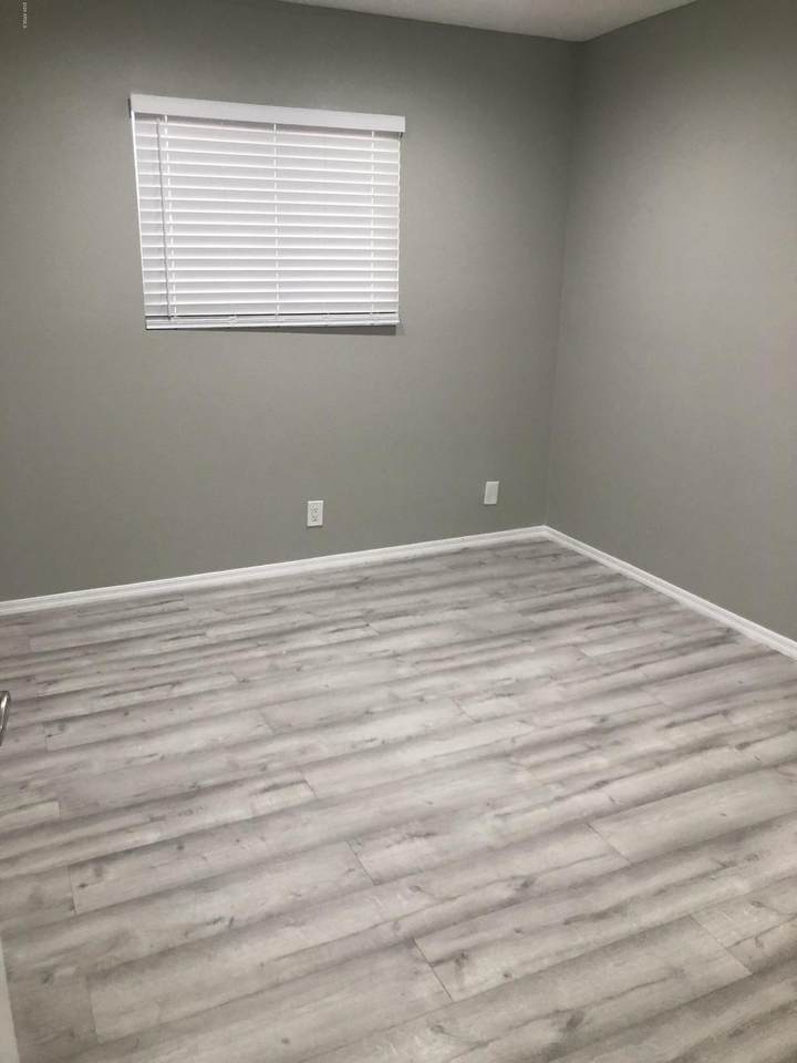 2626 Don Carlos Avenue - Photo 1